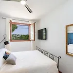 Vila Nauta *